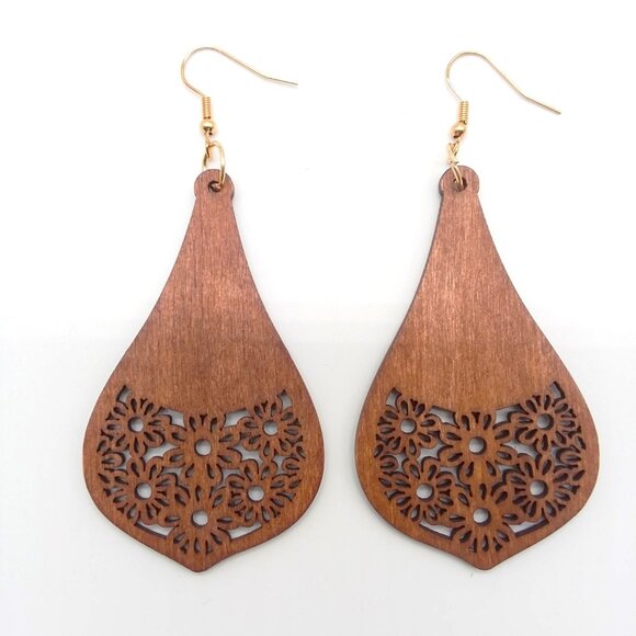 Earrings Wooden Flower Large Cut Bohemian Hollow Boho Carved Hippie Trendy Style - Picture 1 of 2